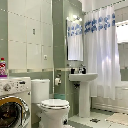 Apartment Wesleys Cozy In The Heart Of Cluj-Napoca