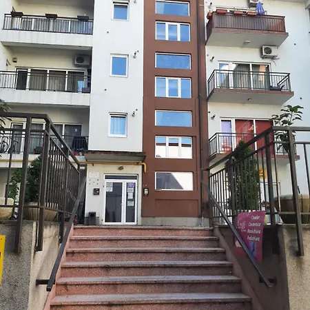Wesleys Cozy In The Heart Of Apartment *