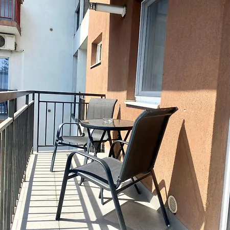 Wesleys Cozy In The Heart Of Appartement